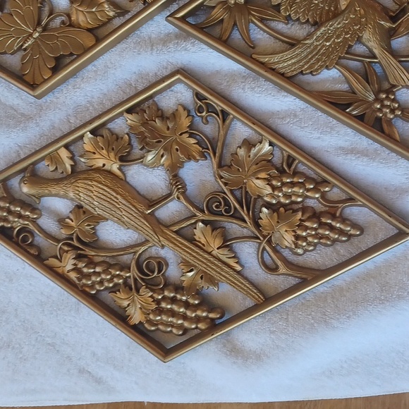 Home Interior wall decor 4 pc. Set birds and flowers - Picture 2 of 7